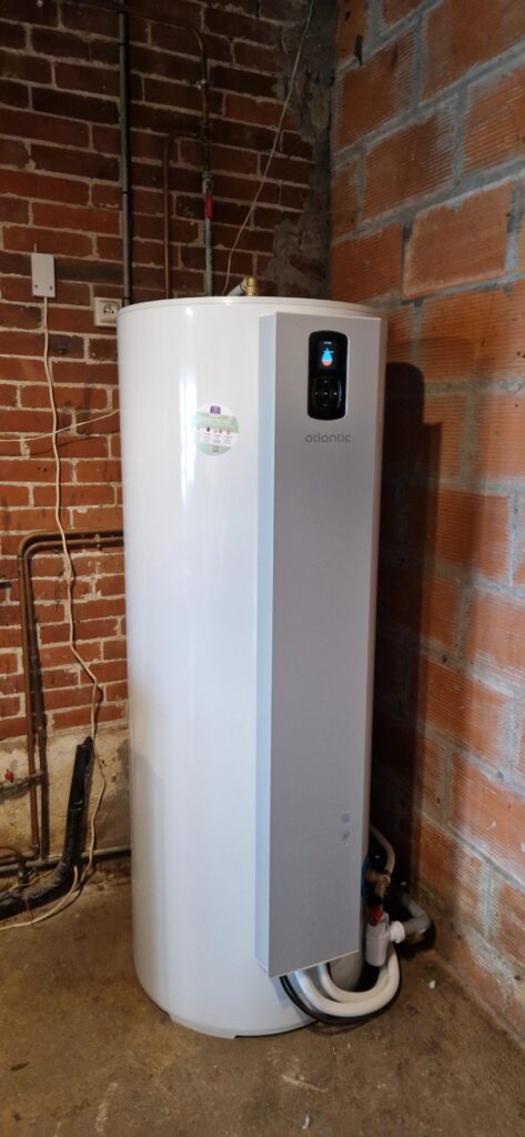 Remplacement chaudière fioul par chauffe-eau thermodynamique & gainable à Arveyres
